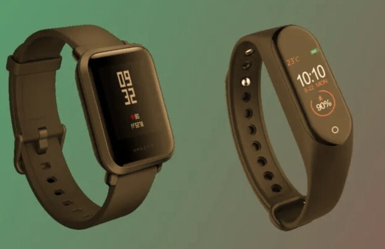 Differences Between Smartwatches And Fitness Bracelets