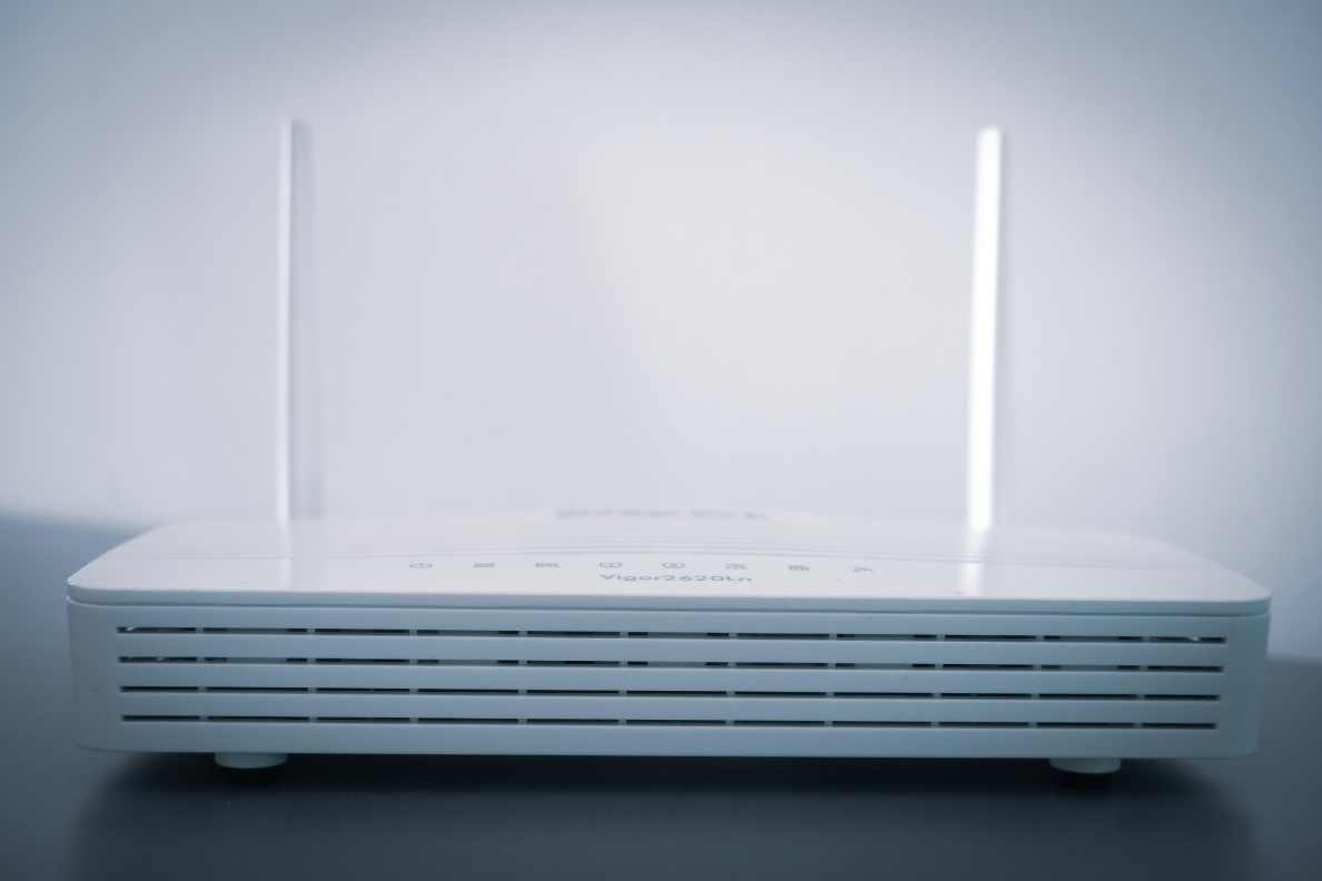 What Is The Difference Between Broadband And Leased Line Connection?