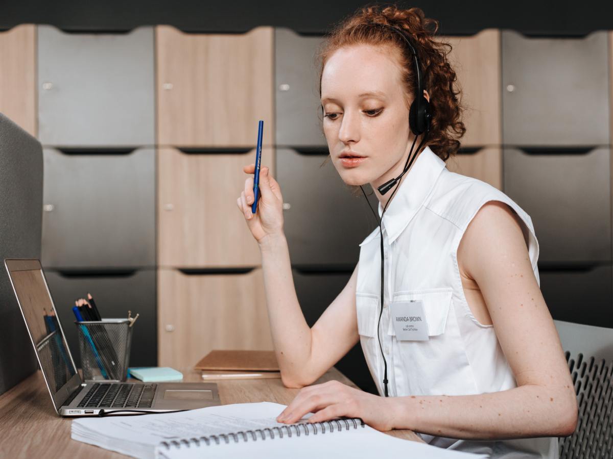 How Learning Management Systems Improve Enterprise Training Efficiency